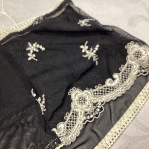 WOMENS panties BLK n white Uniqie size small SEXY 💃 - Picture 6 of 8